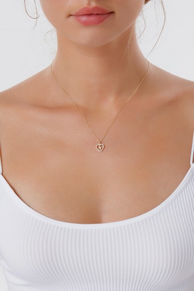 
	Gold Heart Design Necklace