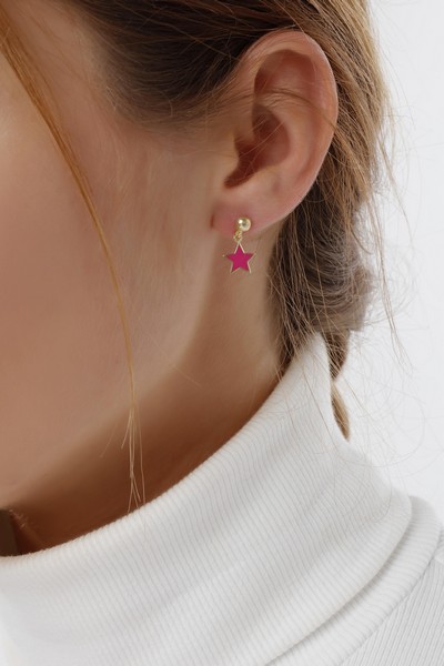9 New Designs of Star Earrings for Women With Trendy Look