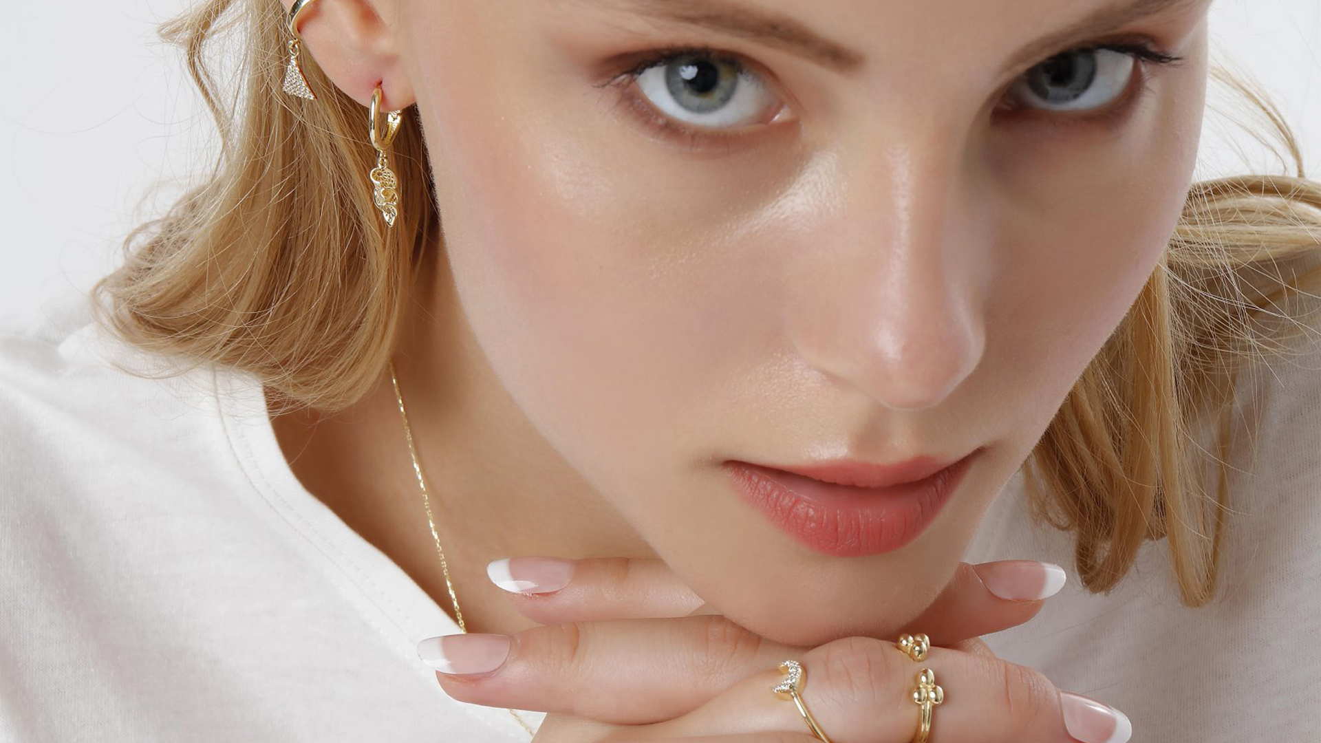 Gold Jewelry Models